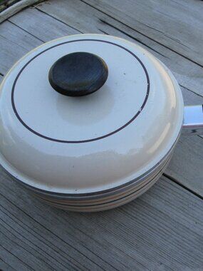 vtg amond brown boho striped heavy cast pot and lid Regal earthy colors